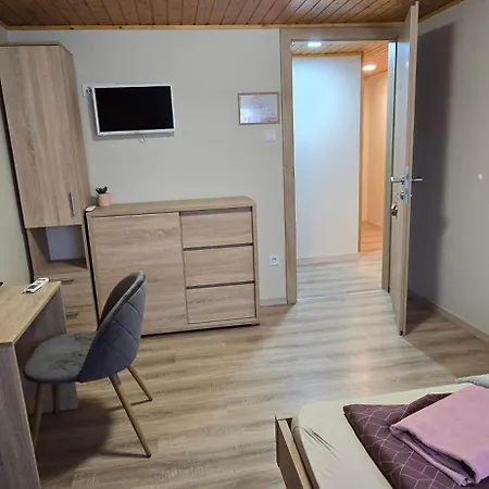 Nocleg ze śniadaniem Anna-lak 3*