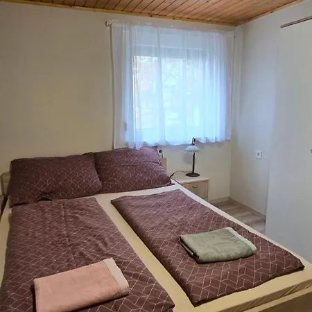 Anna-lak 3* Dunapataj