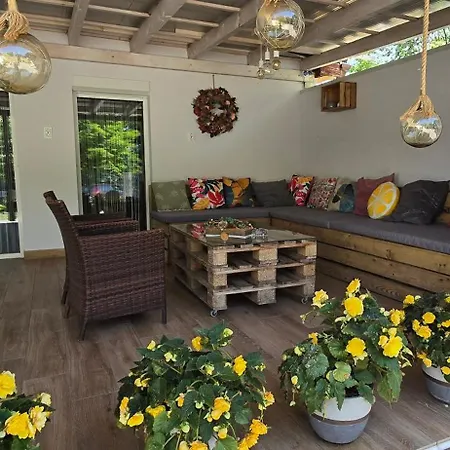 Anna-lak Bed & Breakfast 3*