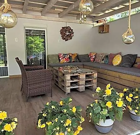 Bed and breakfast Anna-lak 3*